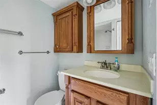 5950 Peregrine Ave, Orlando, FL 32819 - Photo 17