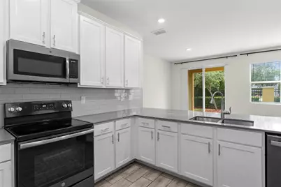 9812 Red Eagle Drive, Orlando, FL 32825 - Photo 13