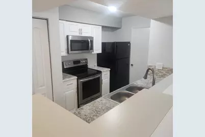 3004 Parkway Boulevard #104, Kissimmee, FL 34747 - Photo 3