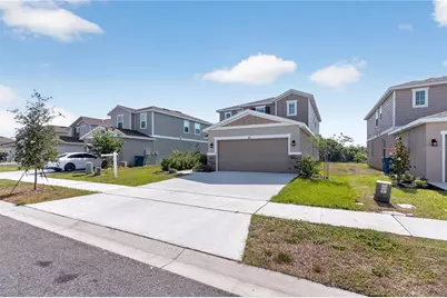 821 Blue Creek Drive, Haines City, FL 33844 - Photo 7