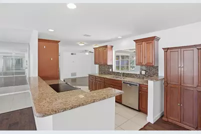 1801 Gumwood Court, Orlando, FL 32818 - Photo 11