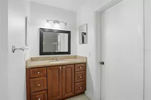 1801 Gumwood Ct, Orlando, FL 32818 - Photo 17
