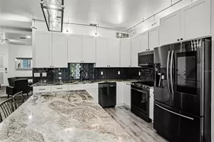 1 S Eola Dr, Orlando, FL 32801 - Photo 3