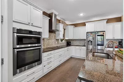 5088 Hartwell Court, Saint Cloud, FL 34771 - Photo 5