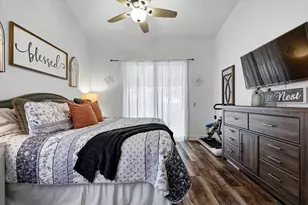 1445 Waterwood Dr, Lutz, FL 33559 - Photo 29