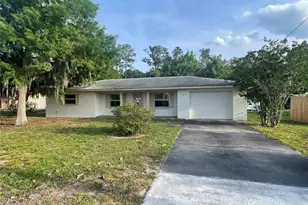 23 Lonesome Pine Trail, Yalaha, FL 34797 - Photo 1