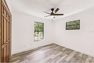 1095 E Graves Avenue, Orange City, FL 32763 - Photo 13