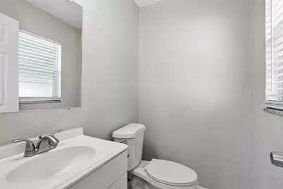 1729 Flores Court, Orlando, FL 32811 - Photo 31