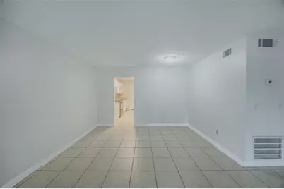 605 Northlake Boulevard #31, Altamonte Springs, FL 32701 - Photo 3