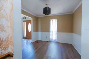 3912 Rose Petal Ln, Orlando, FL 32808 - Photo 11