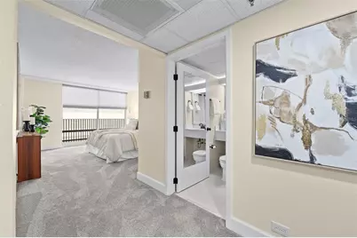 151 E Washington Street #404, Orlando, FL 32801 - Photo 27