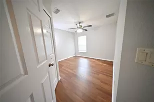 27326 Orchid Glade St, Leesburg, FL 34748 - Photo 17