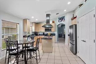 2886 Oconnell Dr, Kissimmee, FL 34741 - Photo 7