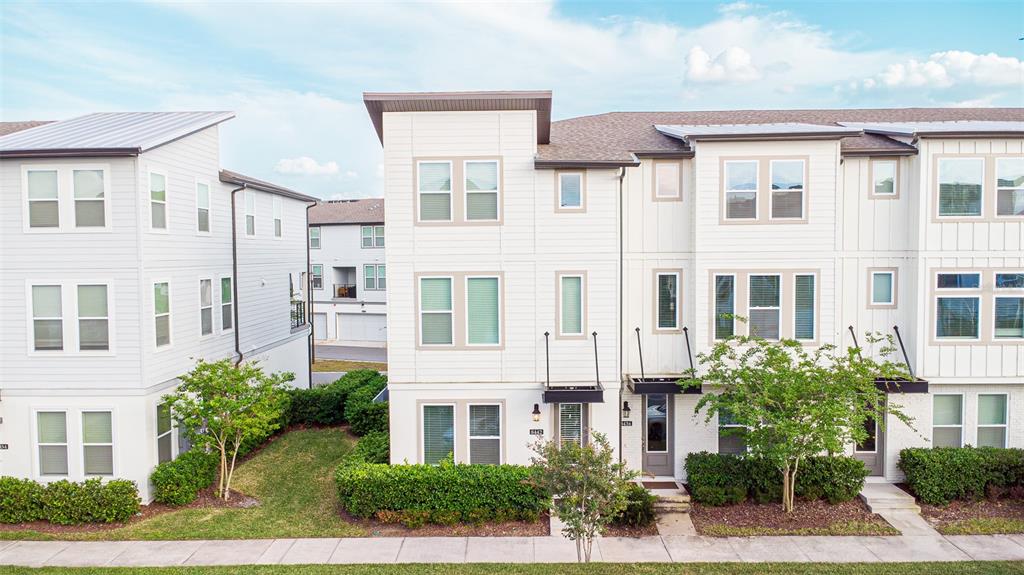8442 Sperry St - 8442 Sperry St, Orlando, FL 32827 Luxury Property | Jose Angel Pina
