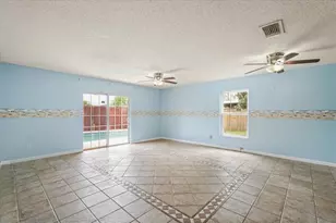 2019 Paprika Dr, Orlando, FL 32837 - Photo 9