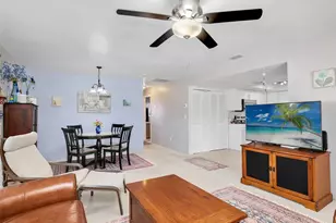 4021 SE 19th Ave, Cape Coral, FL 33904 - Photo 9