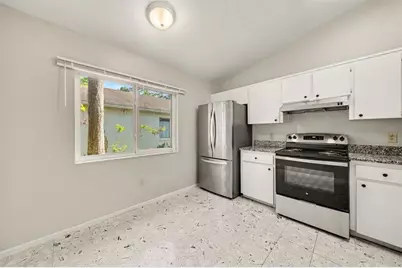 7734 Lakeside Woods Drive, Orlando, FL 32810 - Photo 5