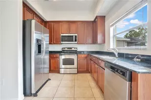 13011 Avalon Crest Ct, Riverview, FL 33579 - Photo 17