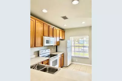 9305 Jasmine Flower Lane #187, Orlando, FL 32832 - Photo 7