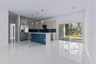 2875 E Slater Dr, Deltona, FL 32738 - Photo 9