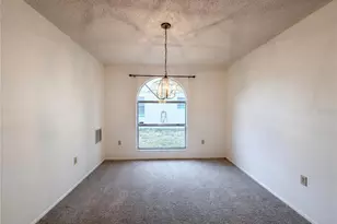 712 45th St E, Bradenton, FL 34208 - Photo 13