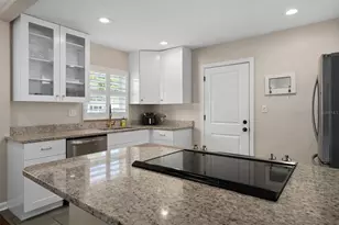 2907 Vine St, Orlando, FL 32806 - Photo 9