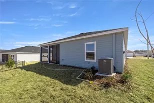 3254 NE 38th Ln, Ocala, FL 34479 - Photo 3