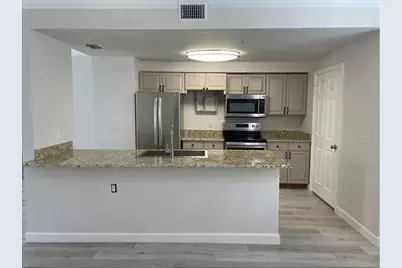 6673 Time Square Avenue #102, Orlando, FL 32835 - Photo 5