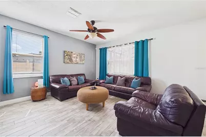 11932 Old Glory Drive, Orlando, FL 32837 - Photo 5