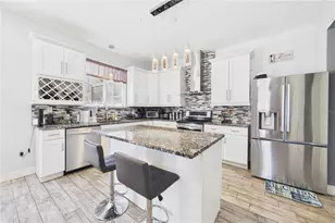 11932 Old Glory Dr, Orlando, FL 32837 - Photo 11