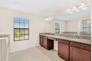 4306 Biscayne Cove Ct, Kissimmee, FL 34744 - Photo 7