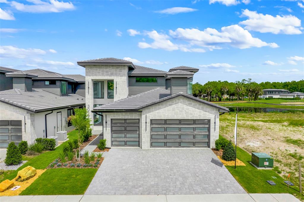 3019 Kensington Ave - 3019 Kensington Ave, Davenport, FL 33837 Luxury Property | Jose Angel Pina