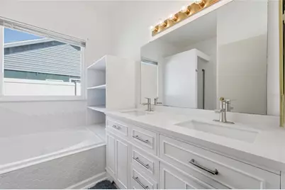 10137 Pink Carnation Court, Orlando, FL 32825 - Photo 23