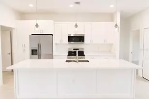 1401 W 10 St Seller Strata I St, Lehigh Acres, FL 33971 - Photo 7