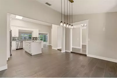 215 Sovereign Court, Altamonte Springs, FL 32701 - Photo 11