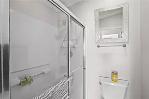 433 Canterbury Ct, The Villages, FL 32162 - Photo 25