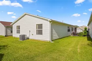 433 Canterbury Ct, The Villages, FL 32162 - Photo 35