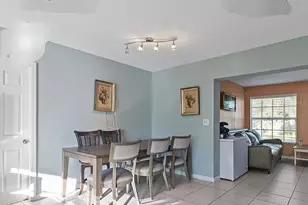 4321 S Lockwood Ridge Rd, Sarasota, FL 34231 - Photo 9
