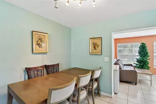 4321 S Lockwood Ridge Rd, Sarasota, FL 34231 - Photo 17