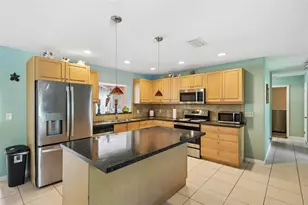 4321 S Lockwood Ridge Rd, Sarasota, FL 34231 - Photo 21