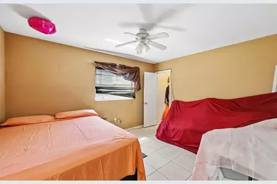 4321 S Lockwood Ridge Road, Sarasota, FL 34231 - Photo 29
