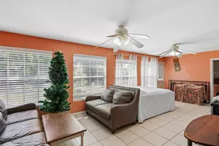 4321 S Lockwood Ridge Rd, Sarasota, FL 34231 - Photo 25