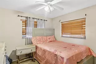 4321 S Lockwood Ridge Rd, Sarasota, FL 34231 - Photo 35