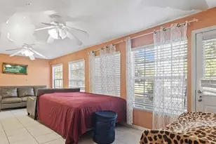 4321 S Lockwood Ridge Rd, Sarasota, FL 34231 - Photo 11
