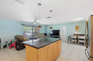 4321 S Lockwood Ridge Rd, Sarasota, FL 34231 - Photo 29