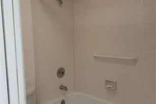 2004 Longpointe Cir, Venice, FL 34293 - Photo 43