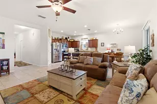 133 Lakeshore Dr, Davenport, FL 33837 - Photo 7