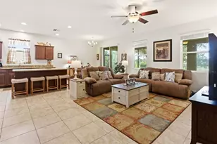 133 Lakeshore Dr, Davenport, FL 33837 - Photo 5