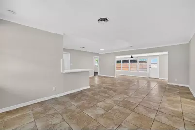 6801 17th Street S, Saint Petersburg, FL 33712 - Photo 9