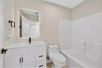 6801 17th Street S, Saint Petersburg, FL 33712 - Photo 17